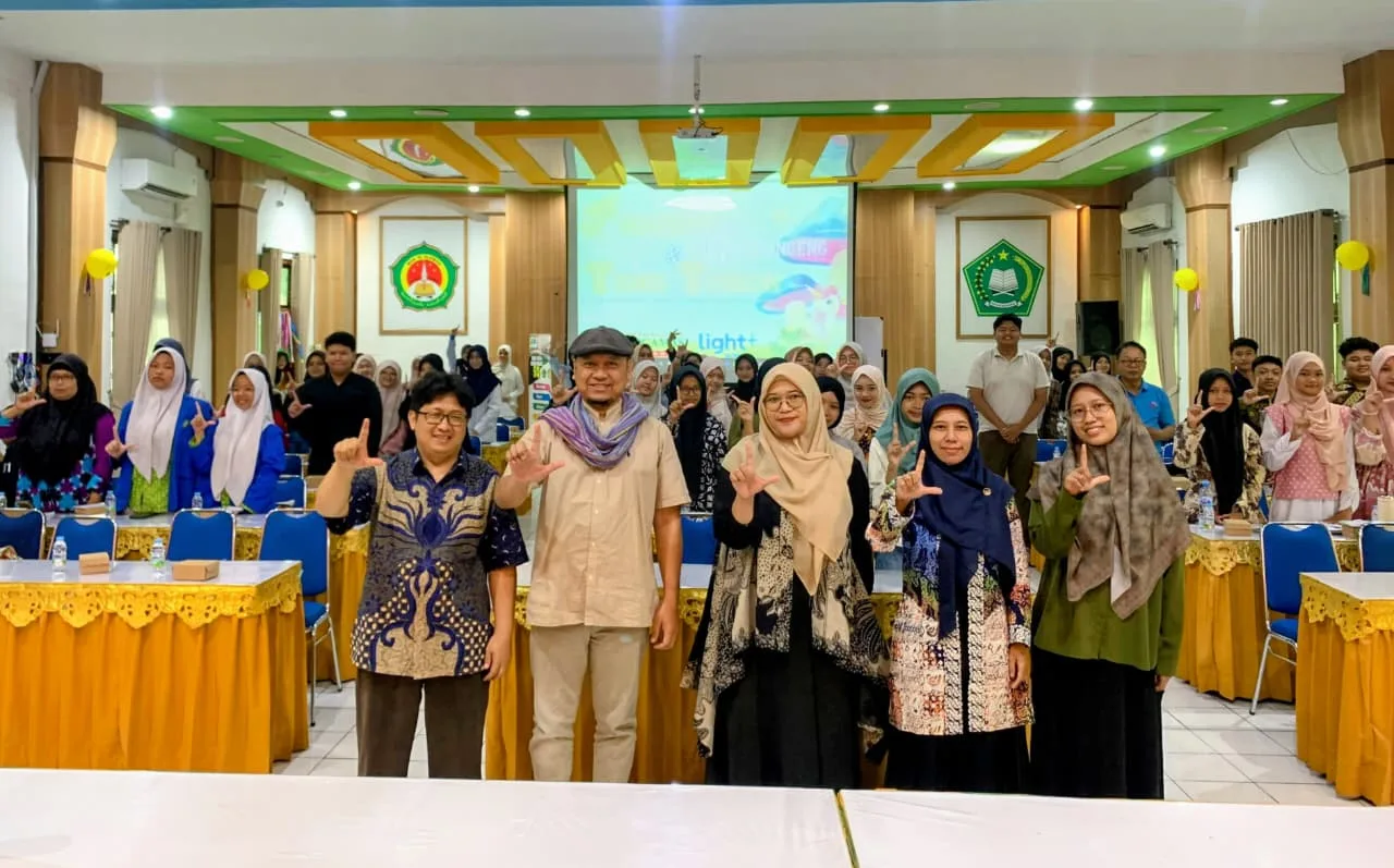 Pelatihan Mendongeng dan Temu Tokoh : Mayoga Book Lovers MAN 3 Sleman Hadirkan Praktisi Storytelling Kondang