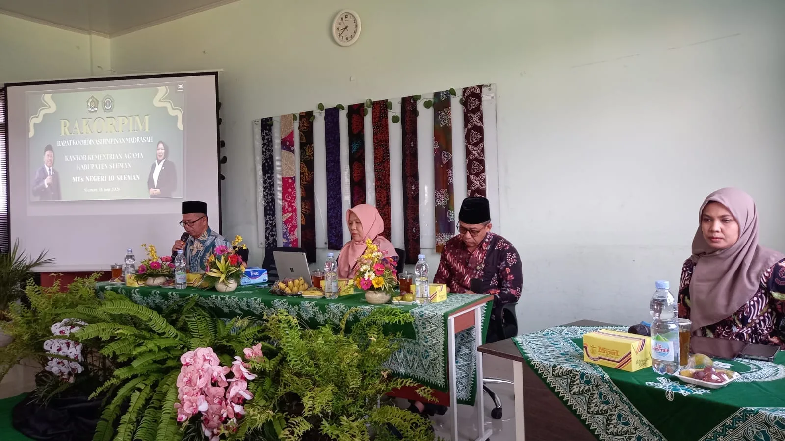 Penguatan Mutu Pendidikan Madrasah, Kepala MTsN 9 Sleman Ikuti Arahan Plt. Kasi Dikmad