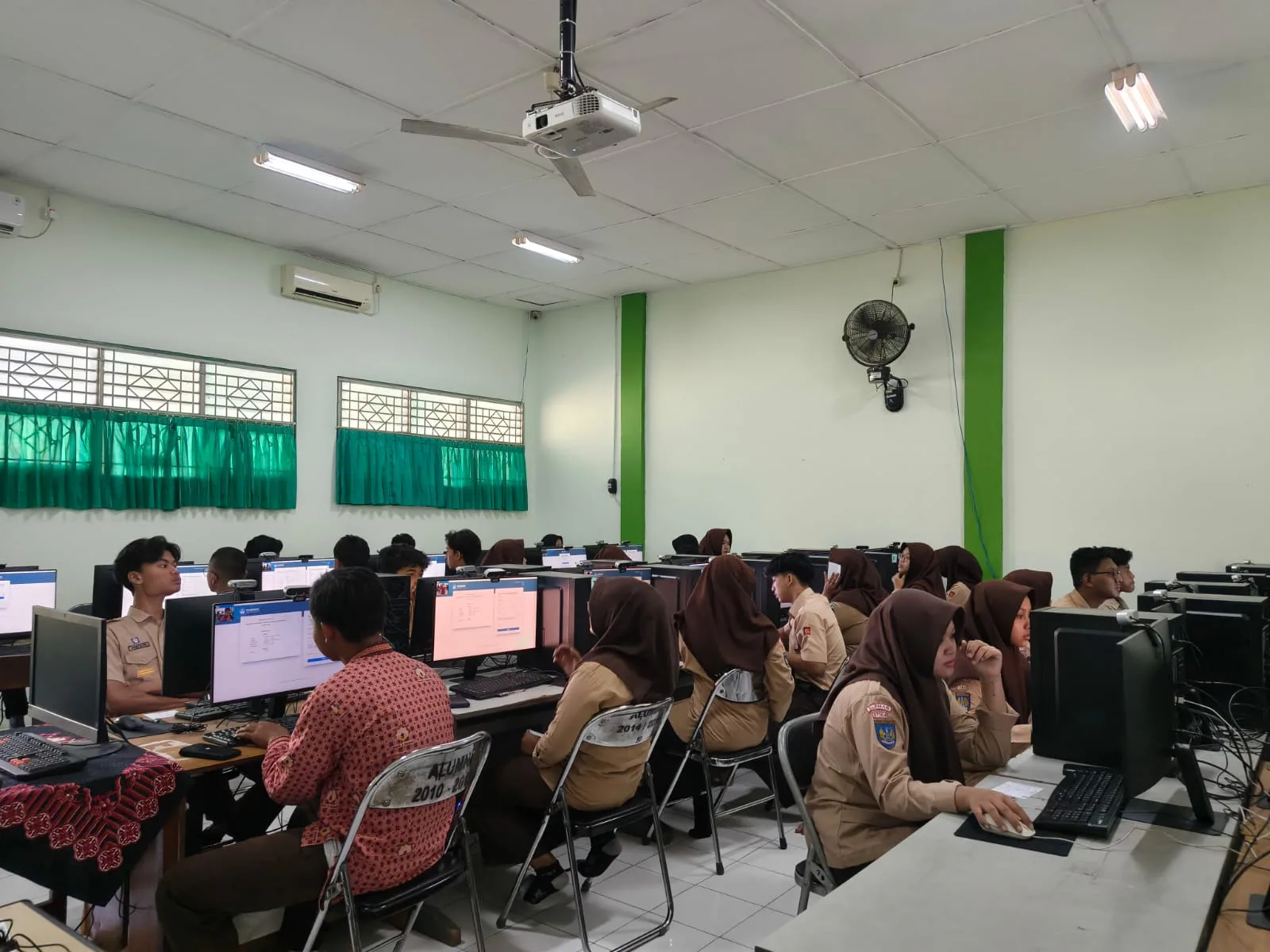 Hari Kedua OSN-K 2026, MAN 2 Sleman Turunkan 19 Peserta pada Empat Bidang Lomba