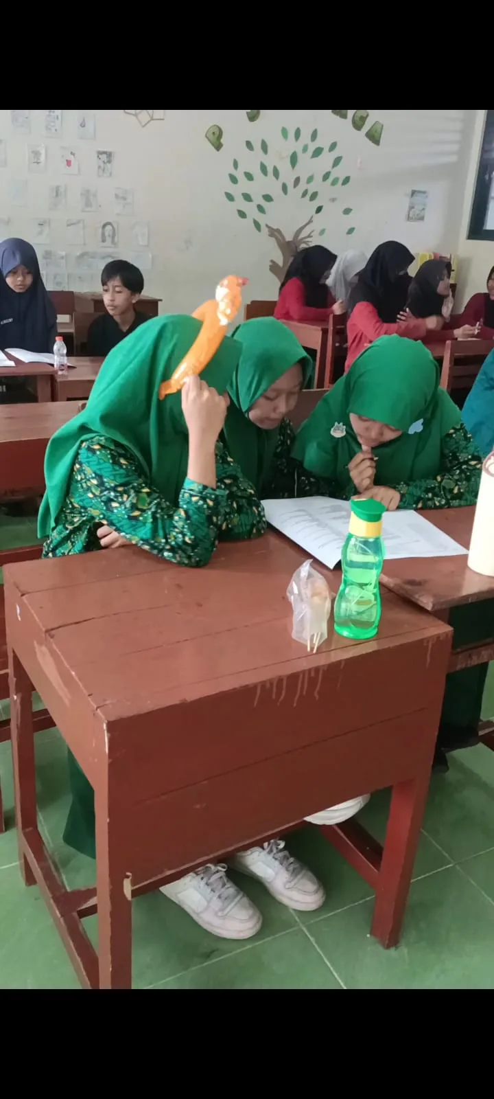 Semarak Class Meeting MTsN 3 Sleman: Kompetisi Cerdas Cermat Agama (CCA) Berlangsung Sengit, Kelas VII A Raih Juara Utama