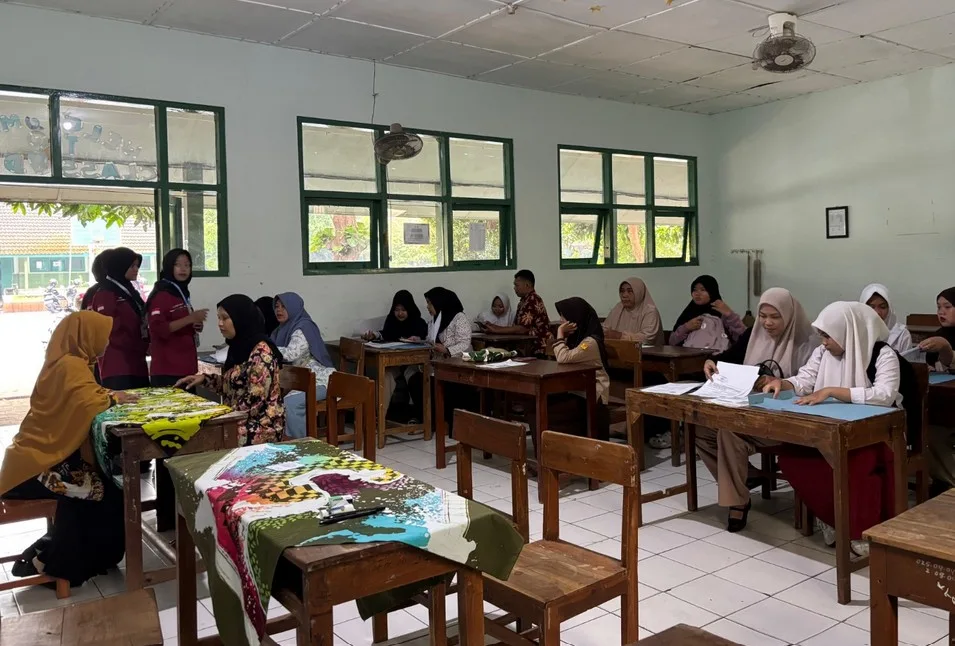 Hari Terakhir PMBM, MTsN 8 Sleman Masih Dipadati Calon Murid Baru