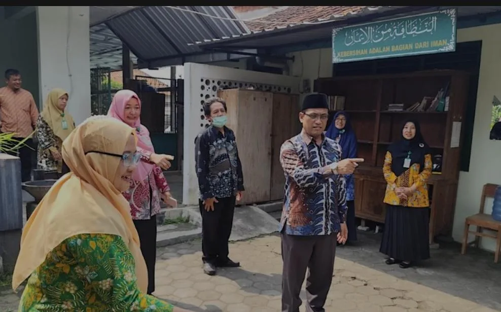 Kakanwil Kemenag DIY Lakukan GERILYA di MTsN 9 Sleman,Pastikan Layanan Madrasah Berjalan Optimal
