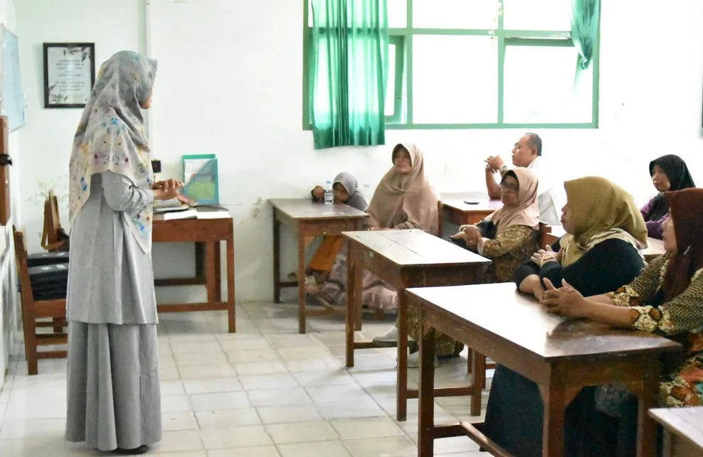 Pembagian Rapor MTsN 8 Sleman, Wali Kelas Ajak Orang Tua Optimalkan Liburan dan Sambut Tahun Pelajaran Baru