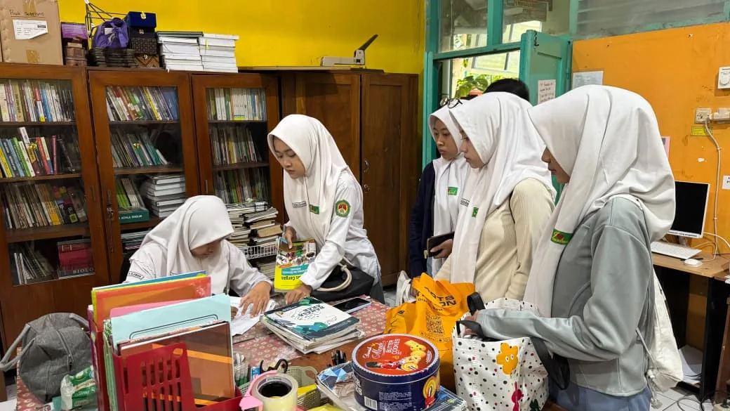 Pengembalian dan Peminjaman Buku Paket MAN 3 Sleman Berjalan Tertib dan Terjadwal