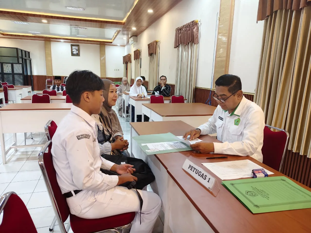 102 Siswa  Pendaftar Gelombang II MAN 2 Sleman, Ikuti Lapor Diri