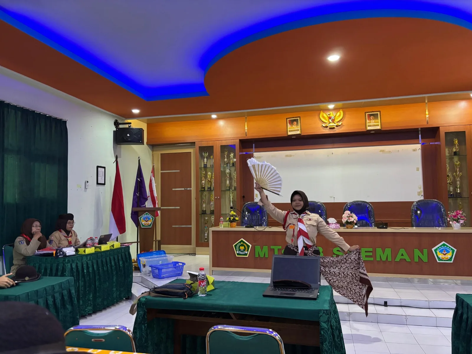 Tampil Menawan, Penggalang MTsN 8 Sleman Tampilkan Tari pada Seleksi Pramuka Garuda