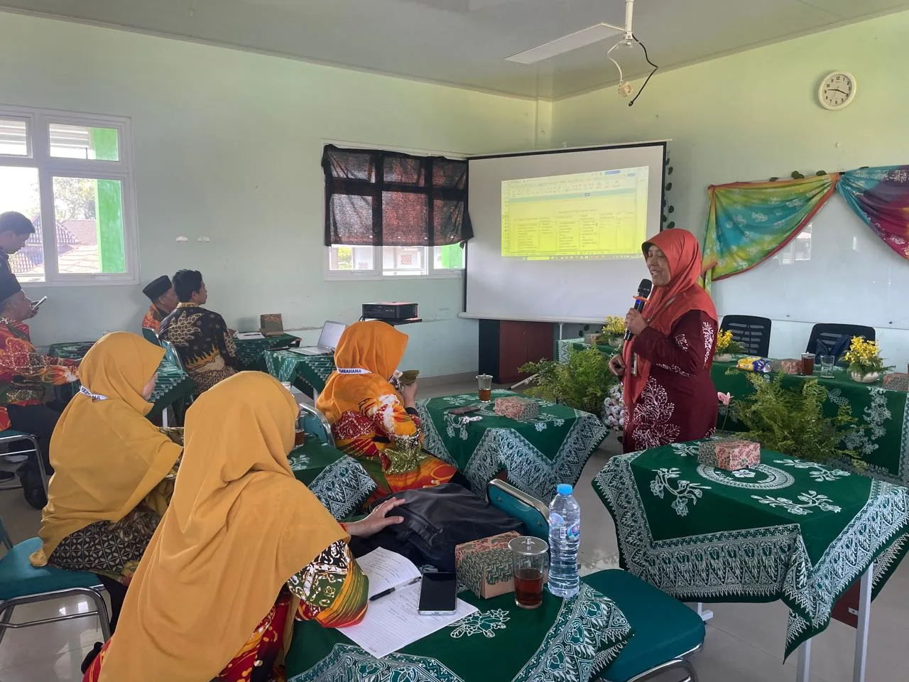 Bimtek MTsN 10 Sleman Usung Tajuk Menyemai Cinta, Menuai Karakter