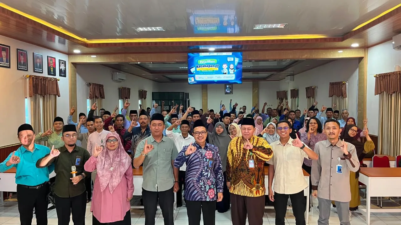 Kasubag TU Kankemenag Apresiasi MAN 2 Sleman, Sukses Jadi Tuan Rumah Pelatihan Kecakapan IT PPPK