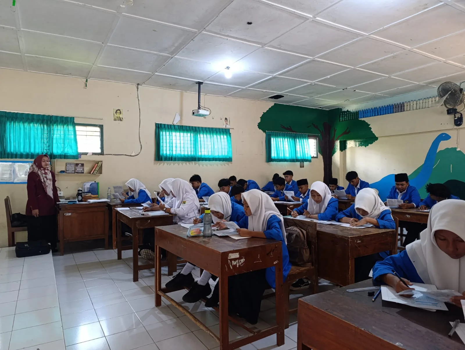 Awali Program MataMuda, Siswa Kelas IX MTsN 2 Sleman Ikuti Tes Peminatan
