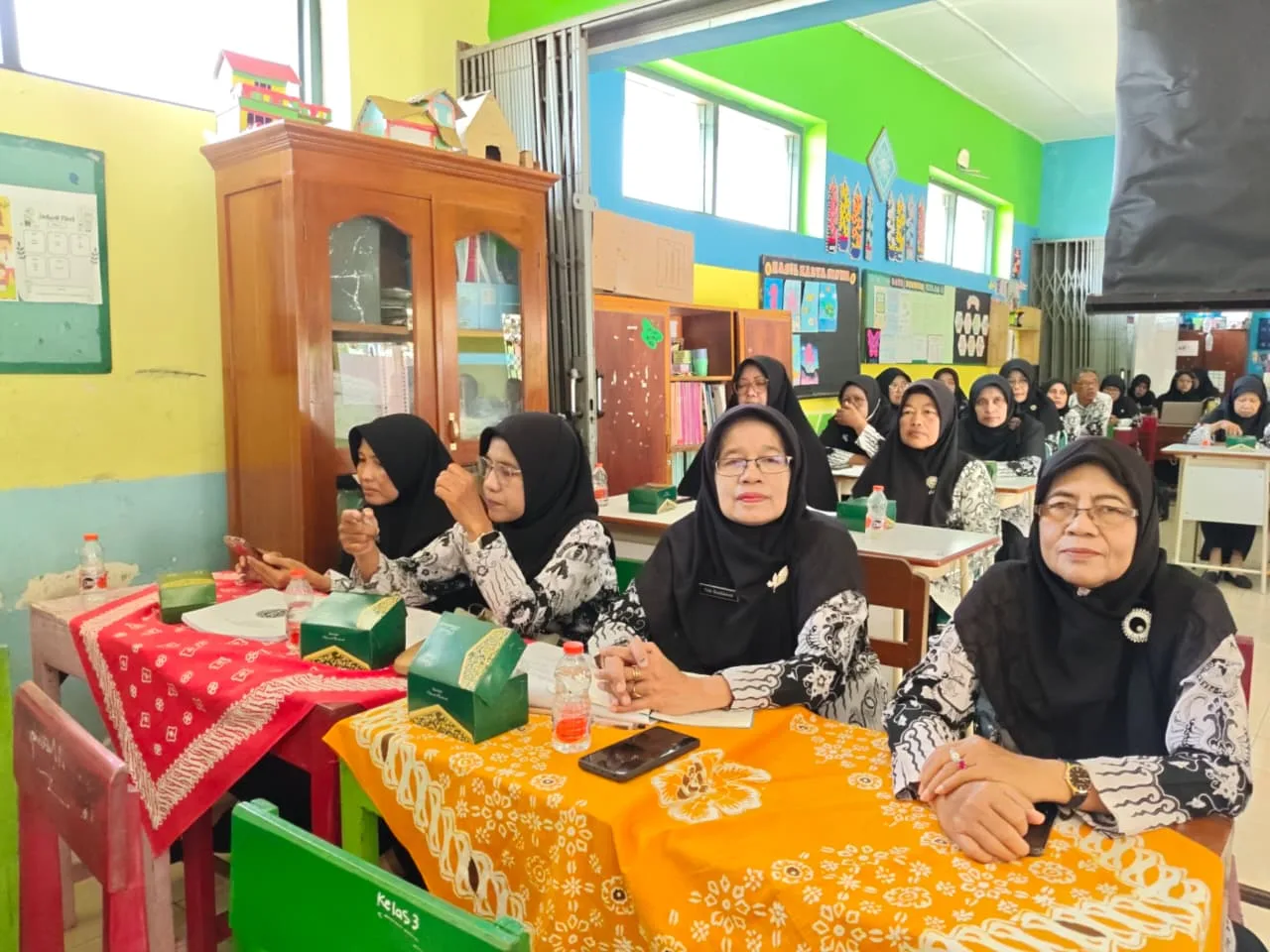 Perkuat Sinergi dan Profesionalisme Guru: Kepala MTsN 2 Sleman Hadiri Konferensi PGRI Cabang Tempel