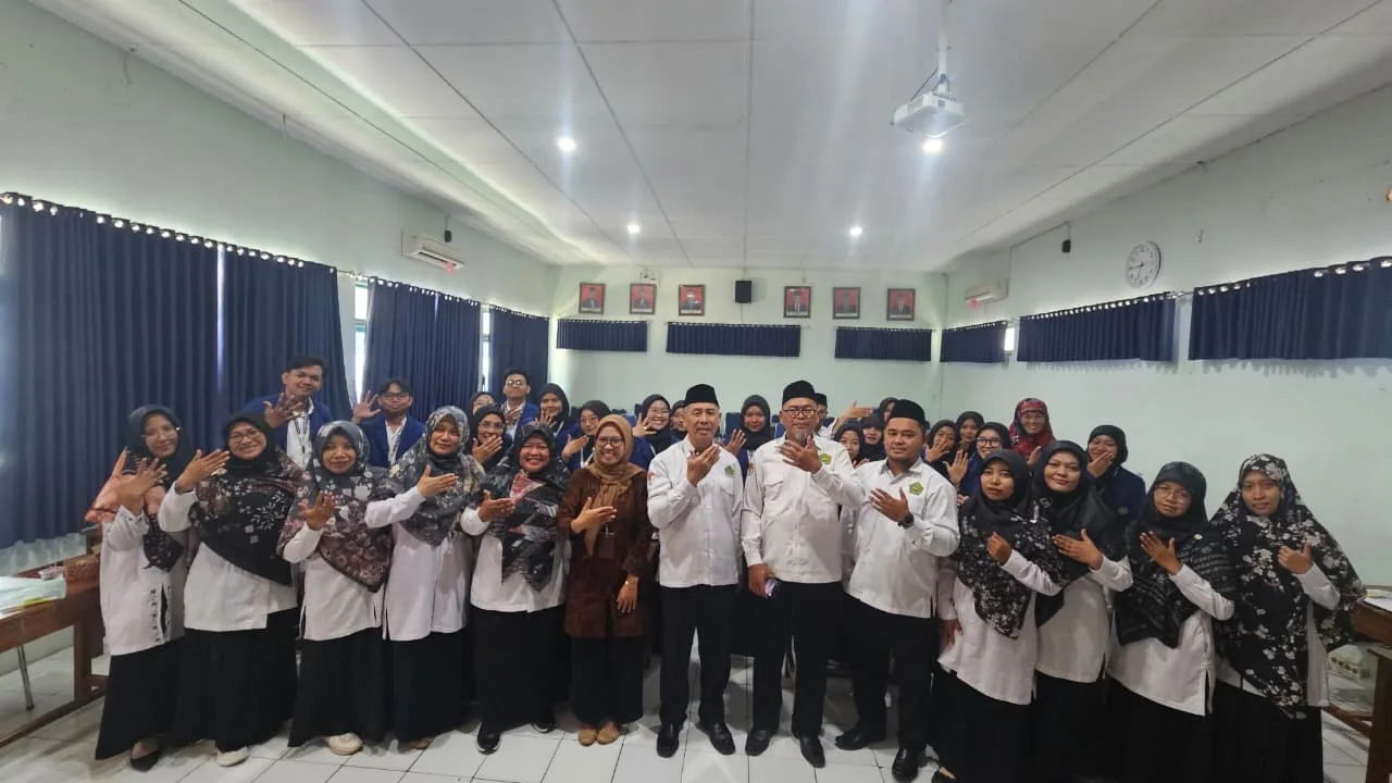 MAN 5 Sleman Sambut Penerjunan 16 Mahasiswa Praktik Pendidikan UNY 2026