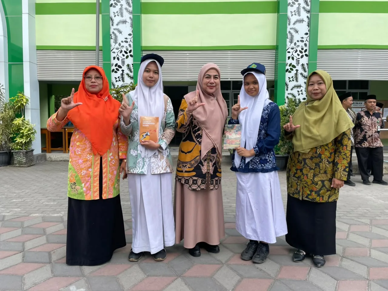 Memperingati Hari Anak Nasional, MTsN 4 Sleman Hidupkan Dolanan Tradisional