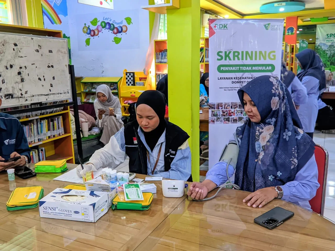Wujud Kepedulian Sosial, MAN 3 Sleman Berikan Layanan Pemeriksaan Kesehatan Gratis