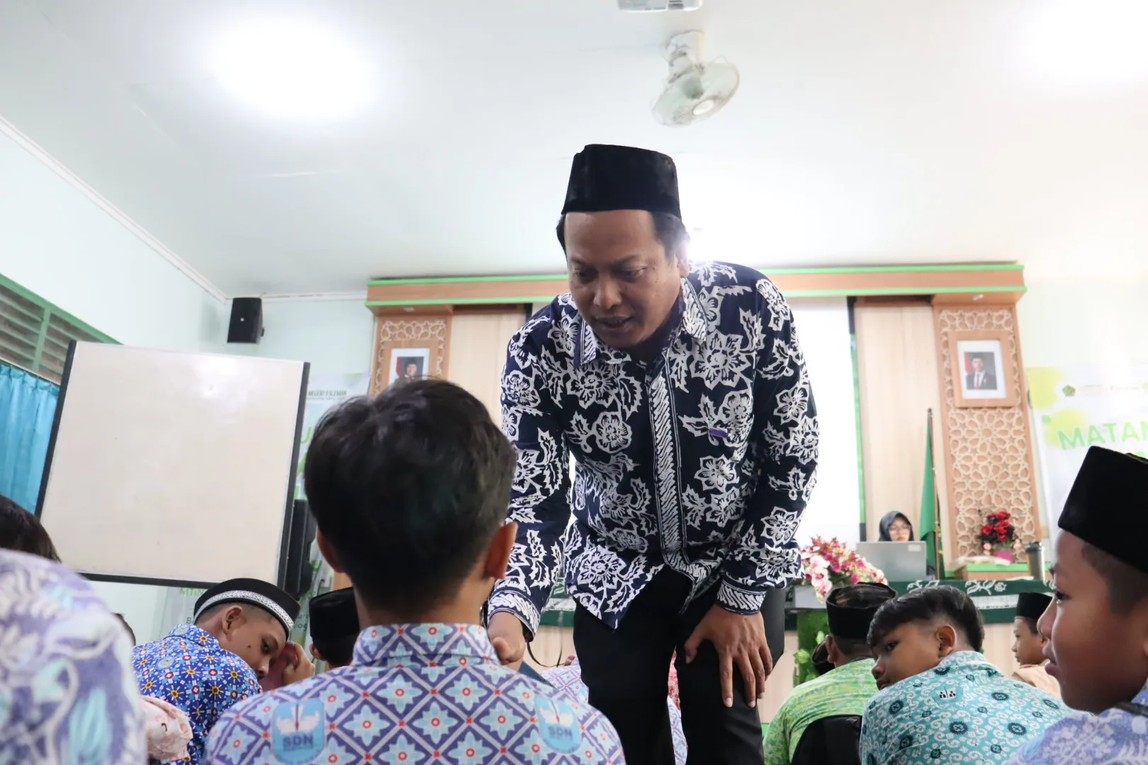 Murid Baru MTsN 9 Sleman Antusias Ikuti Materi Moderasi Beragama