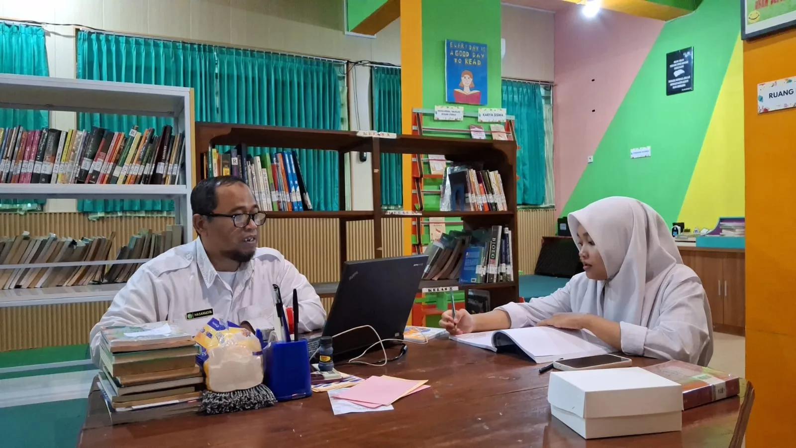 Jelang OBA Provinsi, Naura Jalani Bimbingan Intensif di Perpustakaan Bahrul Ilmi