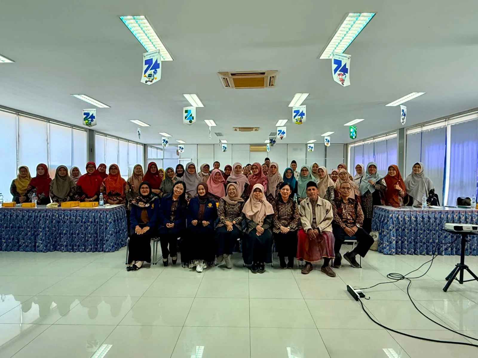 Anis lestari Guru  MTsN 2 Sleman Ikuti Kompetensi Sosialisasi Asesmen Kemampuan Akademik