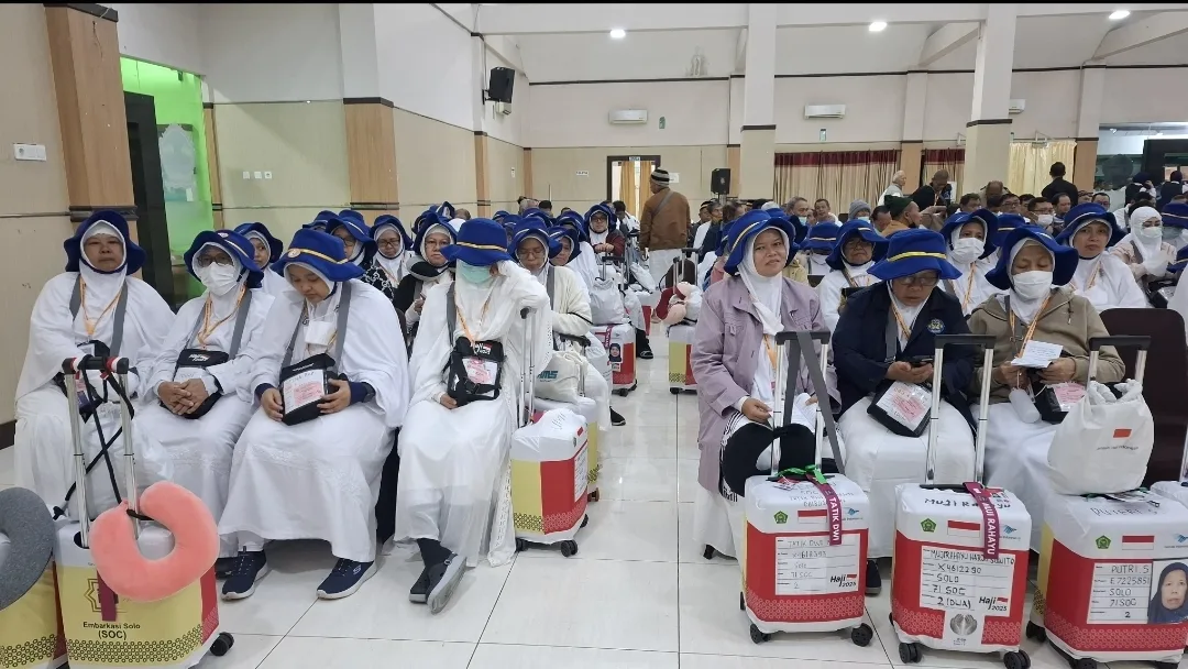 105 Jemaah Haji Sleman Kloter 71 SOC Terbang ke Jeddah