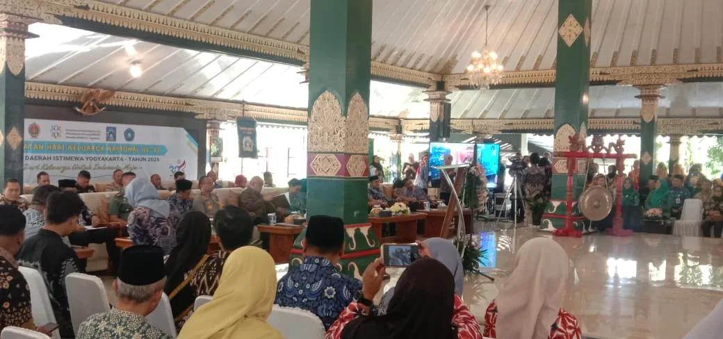 Kepala MTsN 3 Sleman Ikuti Upacara Peringatan Hari Keluarga Nasional ke-32