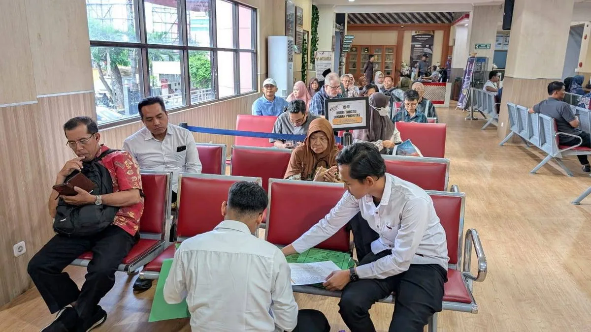 PHU Sleman dampingi pengurusan paspor Jemaah Haji di Kantor Imigrasi Yogyakarta