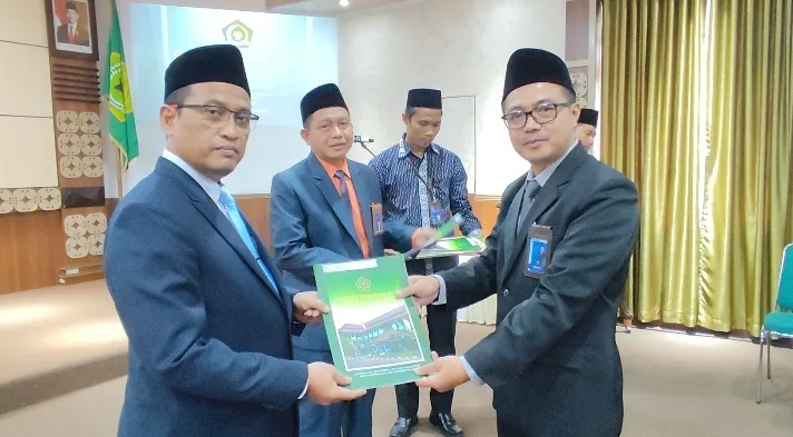Pejabat Kankemenag Sleman Ikuti Pelantikan di Kanwil Kemenag DIY