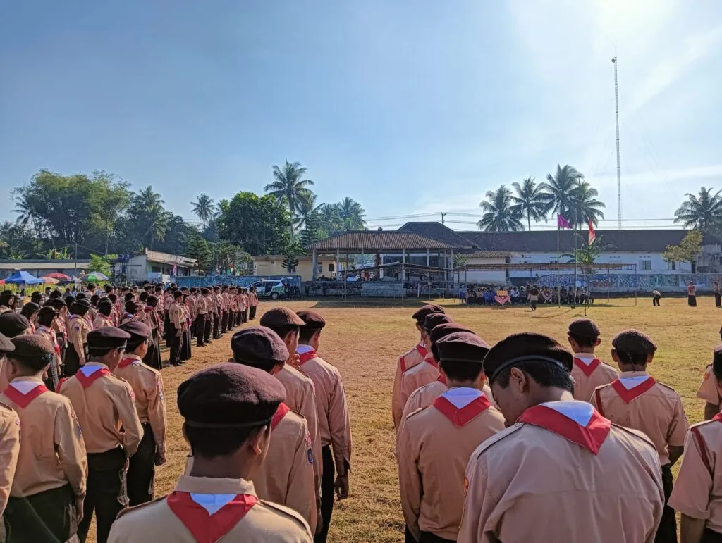 Penuh Khidmat, Siswa MTsN 2 Sleman Ikuti Upacara Hari Pramuka