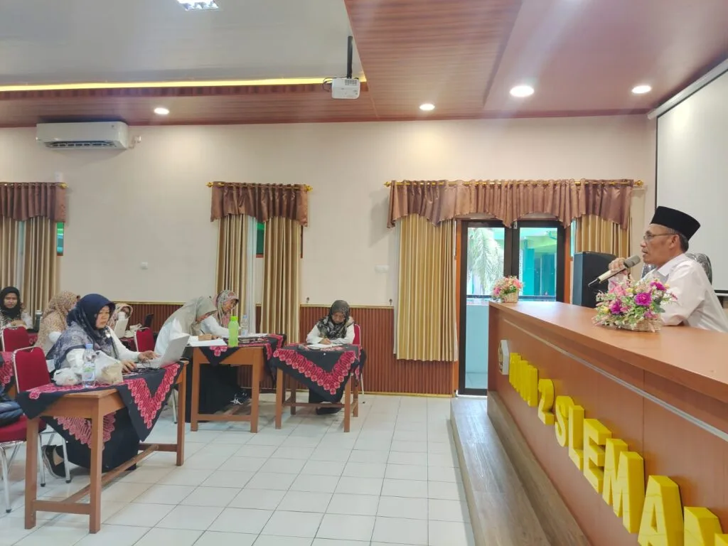 Tim Ekstrakurikuler dan Agen Perubahan MAN 2 Sleman Gelar Rapat Koordinasi