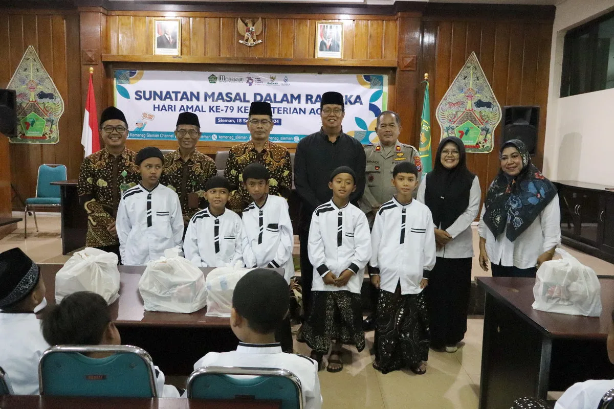 Kemenag Sleman Gelar Sunatan Massal untuk 150 Anak dalam Peringatan HAB ke-79