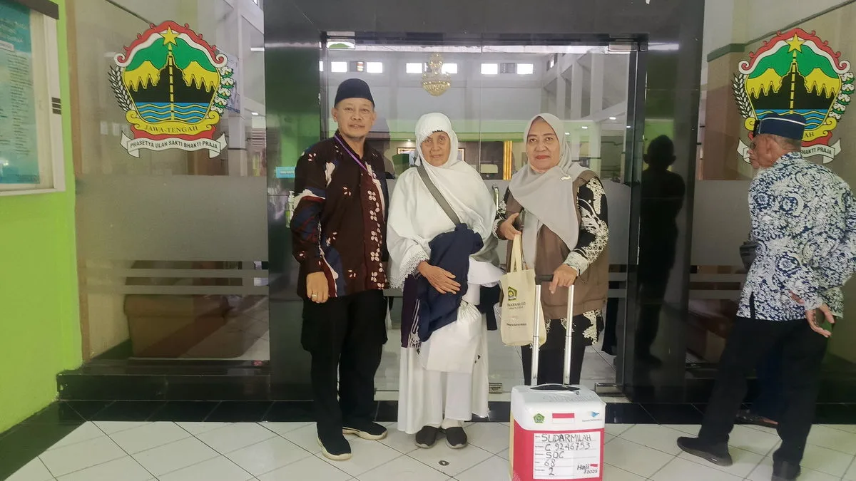Jemaah Haji Sleman Kloter 68 Tiba, Hj. Sudarmilah “Alhamdulillah Semua Dimudahkan”
