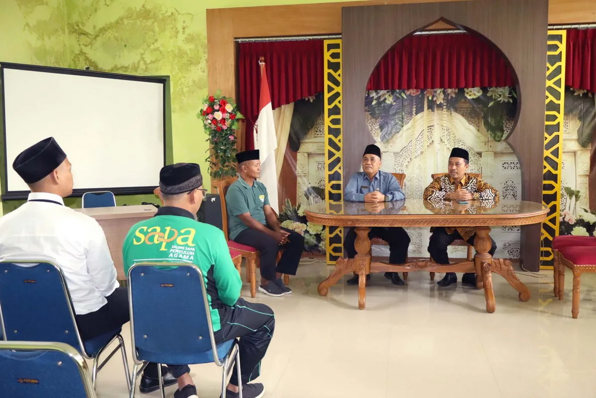 Kakan Kemenag Sleman Dorong Kinerja Kolaboratif KUA Saat Kunjungan ke Turi