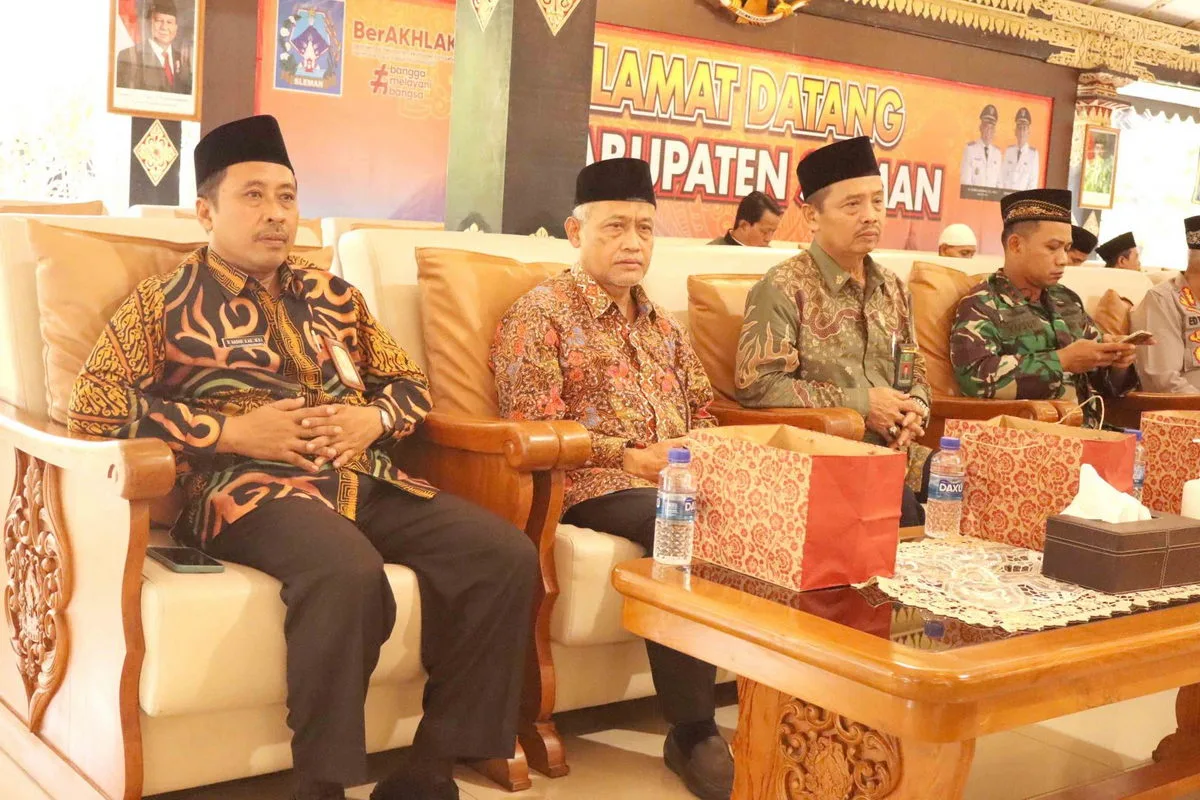 Kakankemenag, Tokoh Agama, dan Pemkab Sleman Bersatu Langitkan Doa Kedamaian