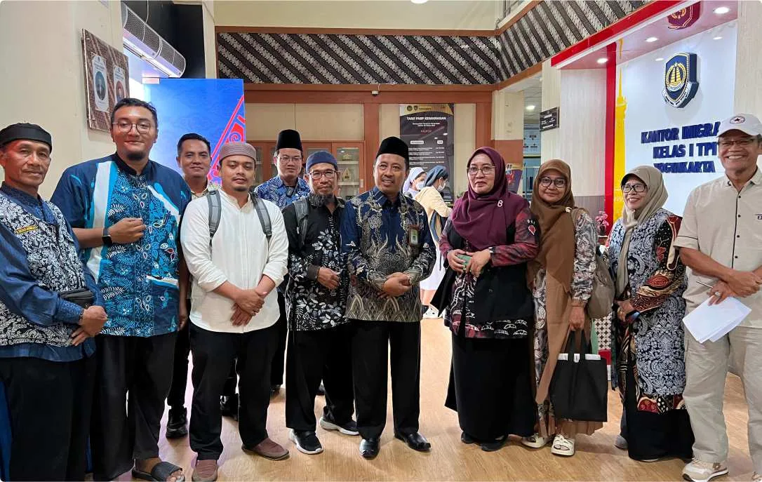 Kemenag Sleman dan Imigrasi Bersinergi Sukseskan Pengurusan Paspor Jemaah Haji 2025