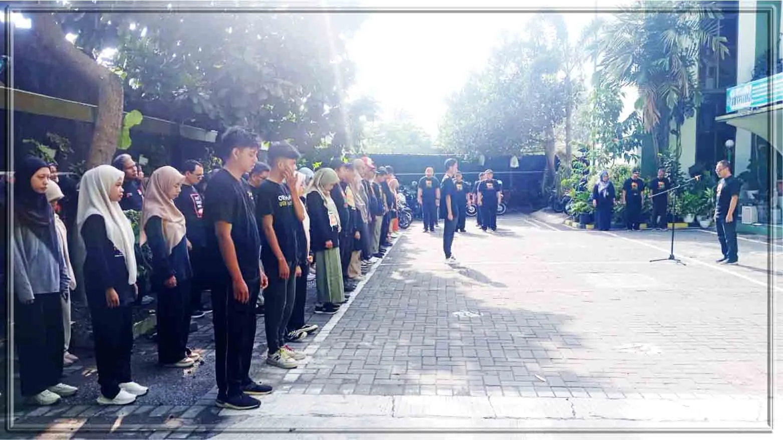 ASN Kemenag Sleman Hadirkan Semangat Kemenag Berdampak lewat Apel Pagi dan Jalan Sehat Jumat Pahing