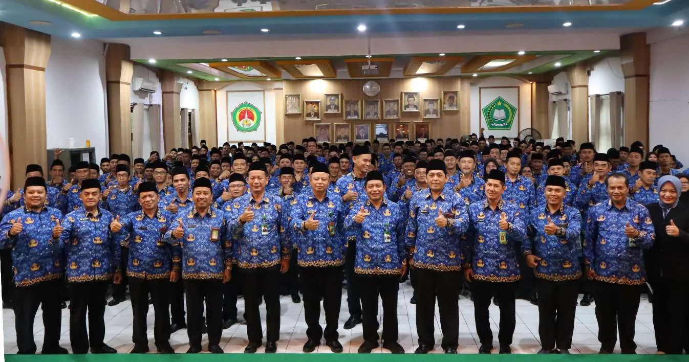 Dari Aula MAN 3 Sleman, Kakankemenag Gelorakan Semangat Baru 216 ASN PPPK untuk Mengabdi dengan Integritas