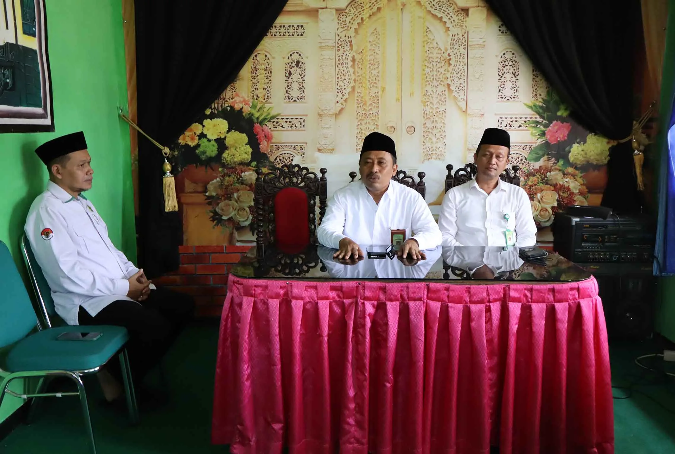 Kakankemenag Sleman Dorong Penguatan SDM dan Penataan Aset saat Kunjungan ke KUA Ngemplak