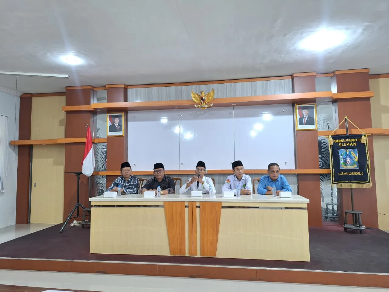 Penyelenggara Zawa Sleman lepas peserta Khitan Masal Kampung Zakat Lumbungrejo