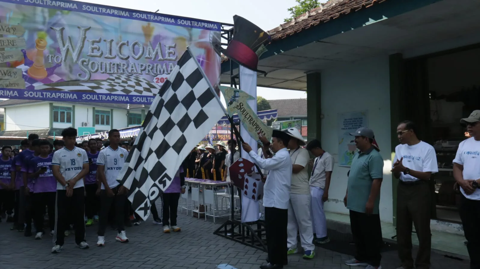 Kakankemenag Sleman Buka Fun Run Milad MAN 3 Sleman, Ajak Warga Madrasah Ukir Prestasi dan Perkuat Kolaborasi
